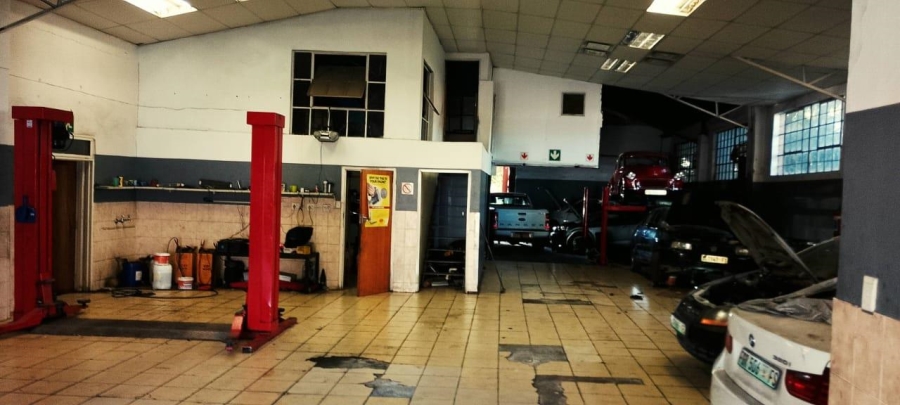 Commercial Property for Sale in Hamilton Free State